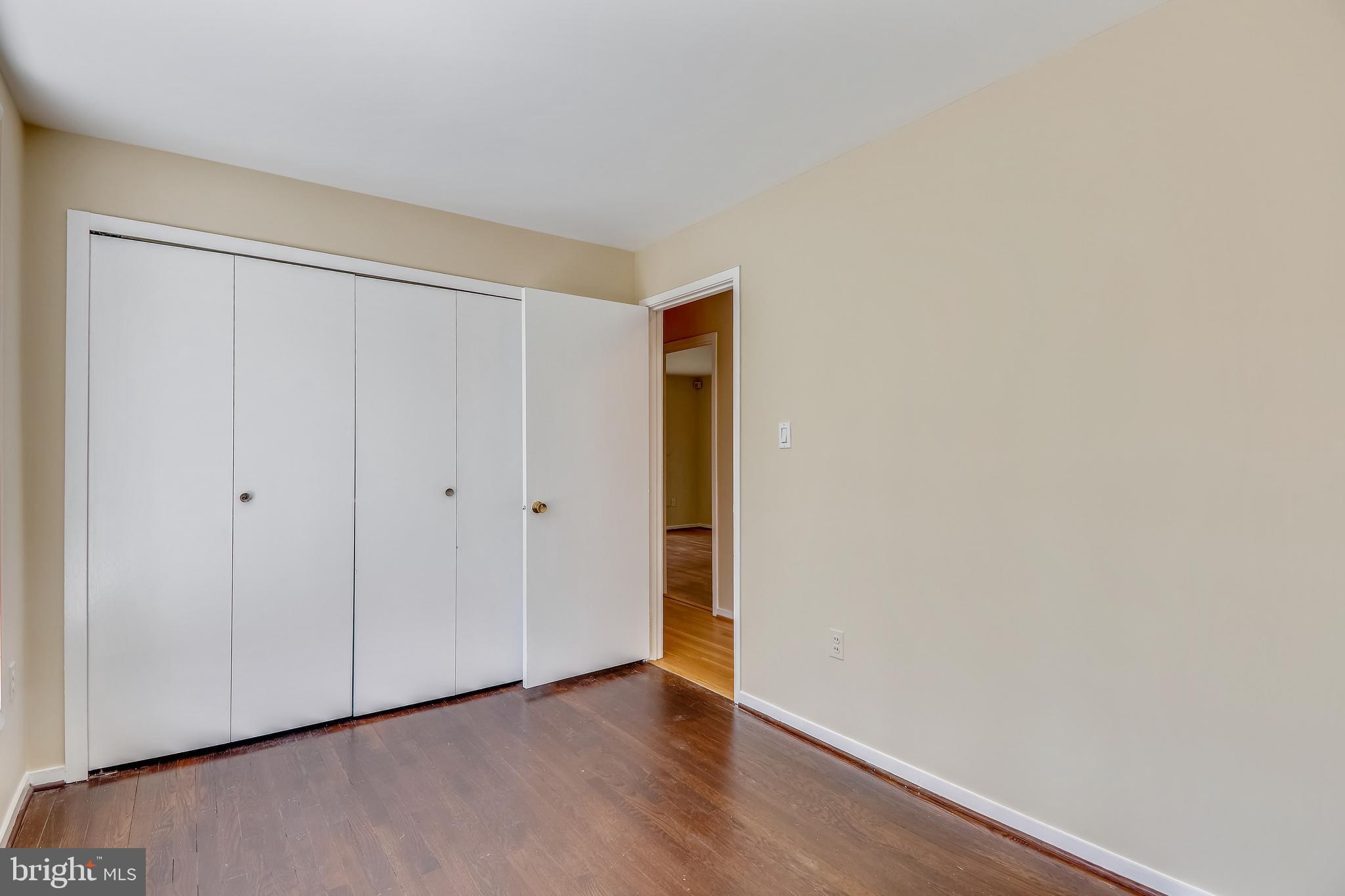 10404 Lloyd Road Potomac, MD 20854 - Photo 22 of 50 Bedroom #3