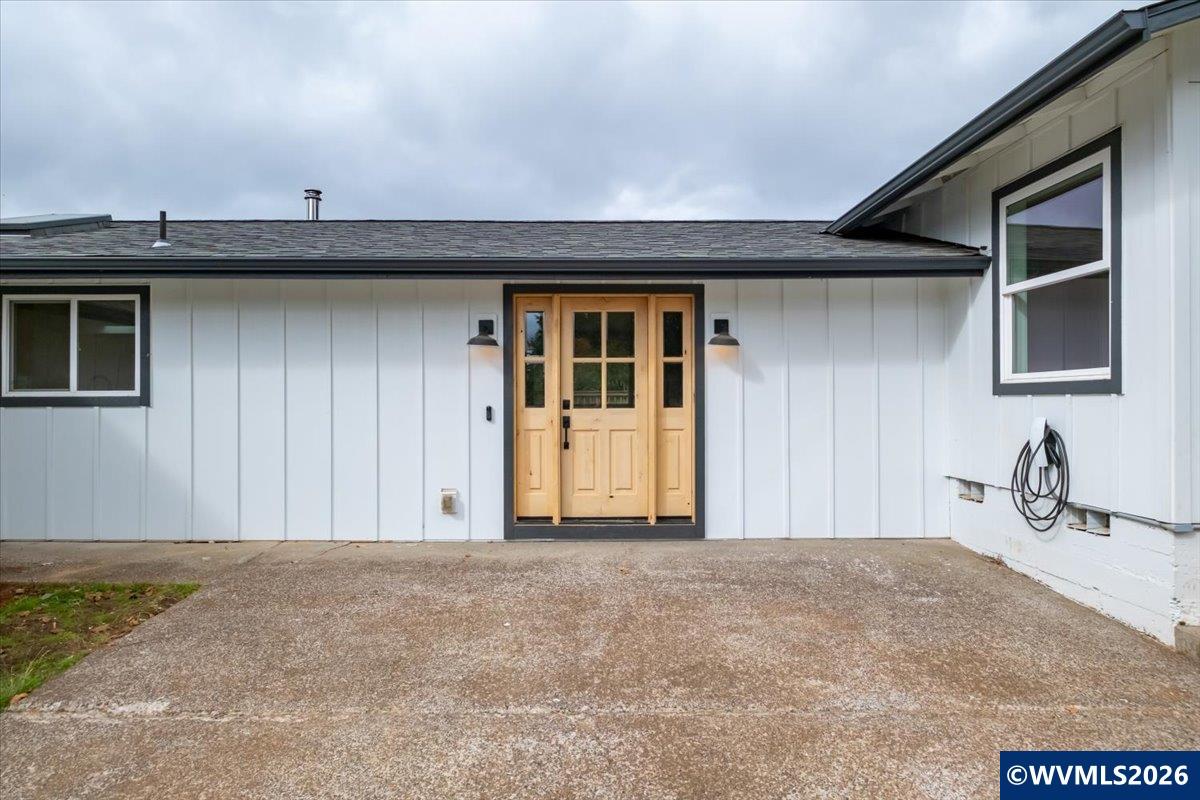30834 Southwest Decker Ridge Road Corvallis, OR 97333 - Photo 6 of 45 Gallery Image 6
