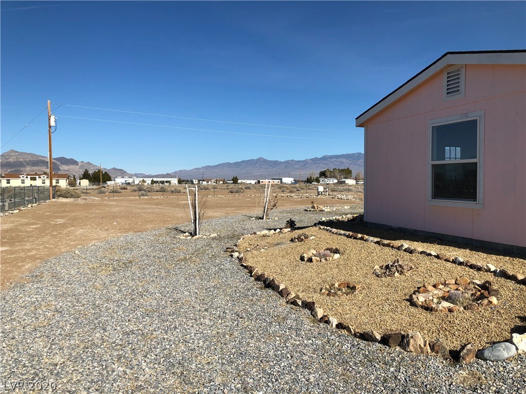 3110 Horn Road Pahrump, NV 89048 - Photo 6 of 43 Gallery Image 6