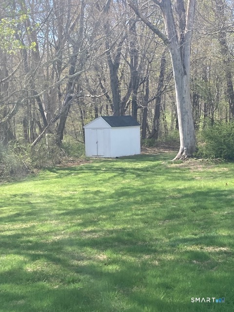 88 Knox Road Litchfield, CT 06759 - Photo 7 of 28 a view of a outdoor space