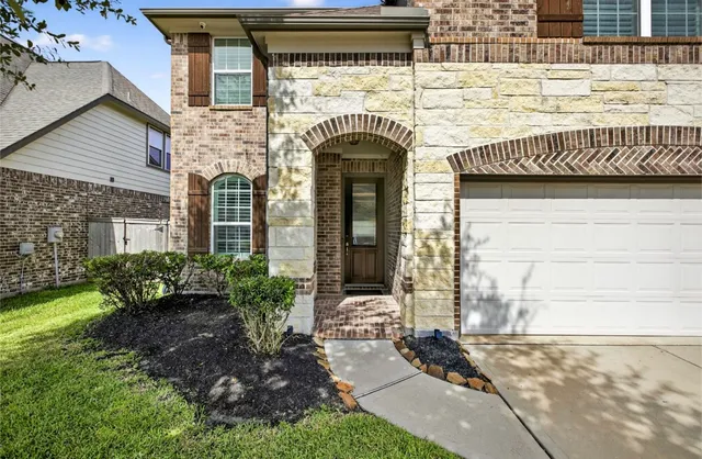$440,000 | 9411 Isabel Bay Lane, Cypress, TX 77433