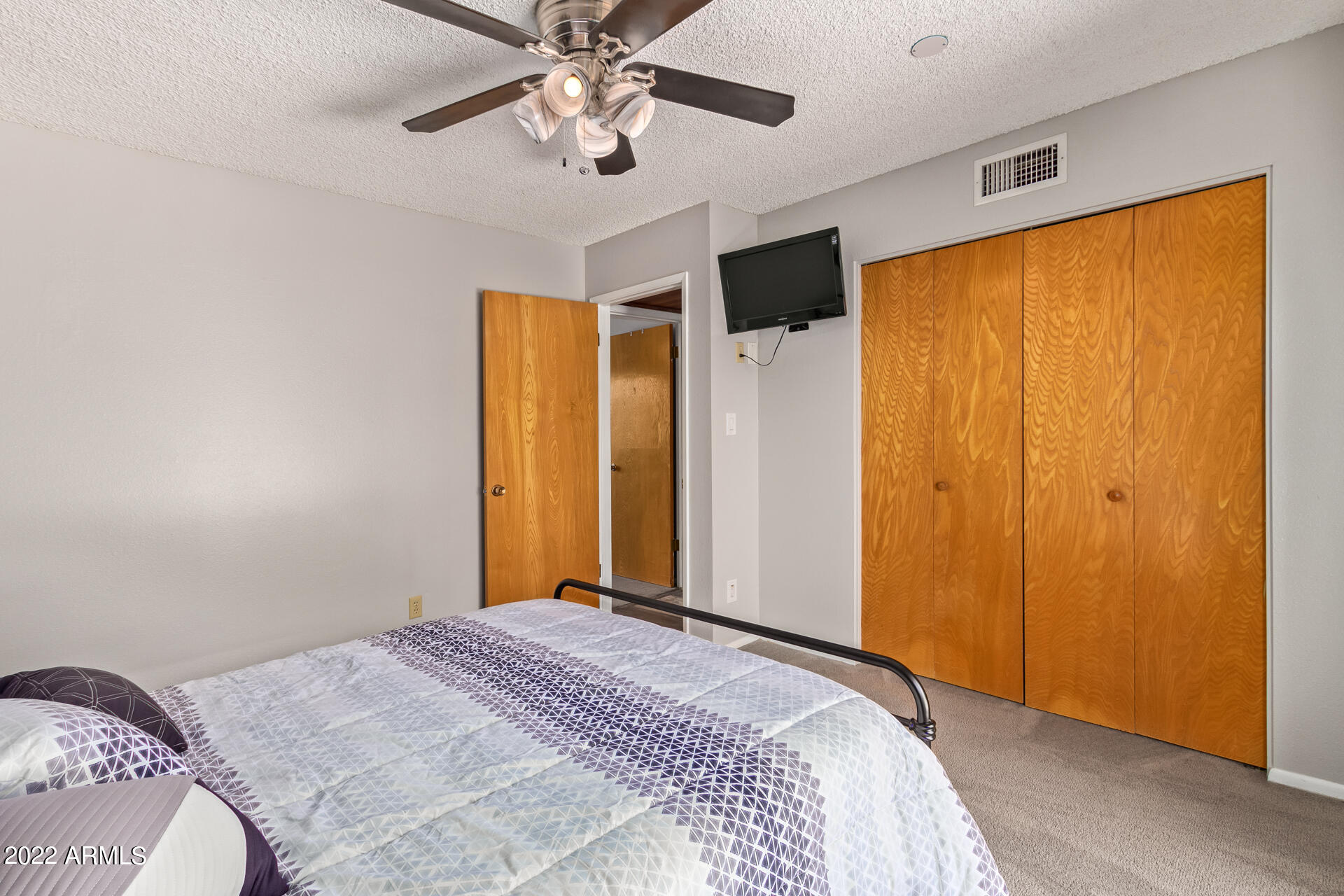 5812 Casper Road Mesa, AZ 85205 - Photo 18 of 29 5812 E. Casper 85215