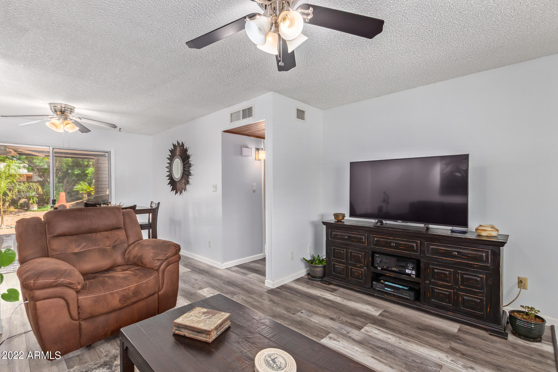 5812 Casper Road Mesa, AZ 85205 - Photo 10 of 29 5812 E. Casper 85215
