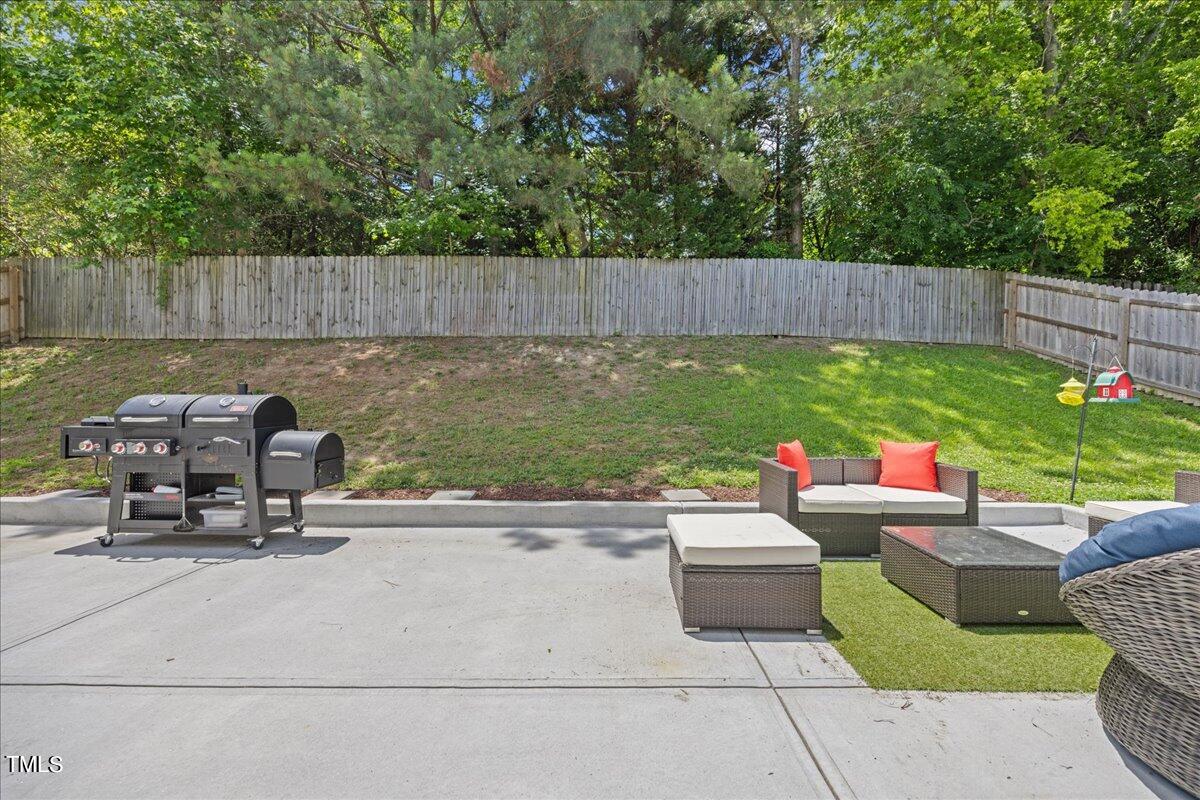 3924 Tyler Bluff Lane Raleigh, NC 27616 - Photo 26 of 32 47-2A1A4381