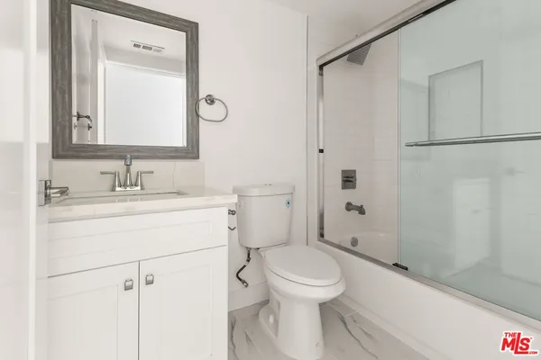 $4,762 | 2938 West Boulevard, Unit B, Los Angeles, CA 90016