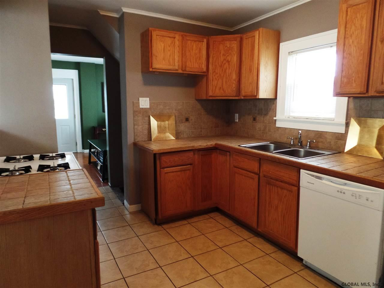 1926 Lenox Road Schenectady, NY 12308 - Photo 6 of 15 Photo 6