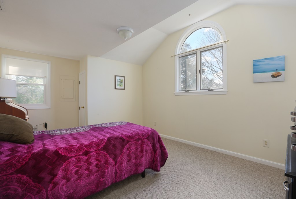 23 Short Street, Unit 3 Walpole, MA 02032 - Photo 9 of 11 Gallery Image 9