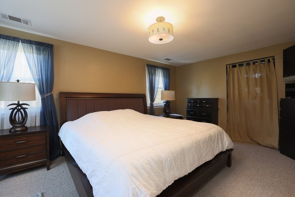 23 Short Street, Unit 3 Walpole, MA 02032 - Photo 10 of 11 Gallery Image 10