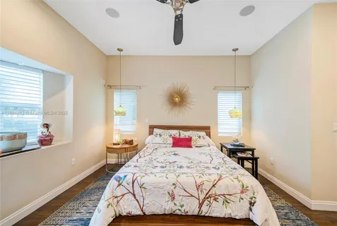 $3,195,000 | 6645 Southwest 73rd Court, Miami, FL 33143