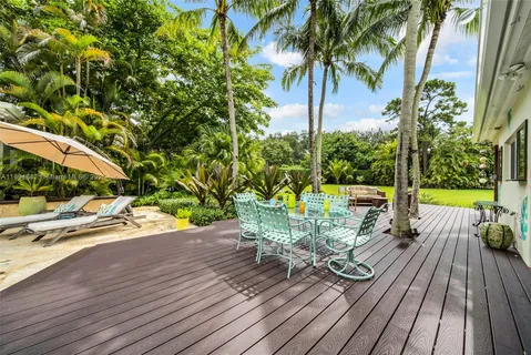 $3,195,000 | 6645 Southwest 73rd Court, Miami, FL 33143