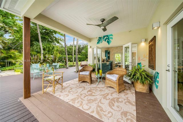 $3,195,000 | 6645 Southwest 73rd Court, Miami, FL 33143