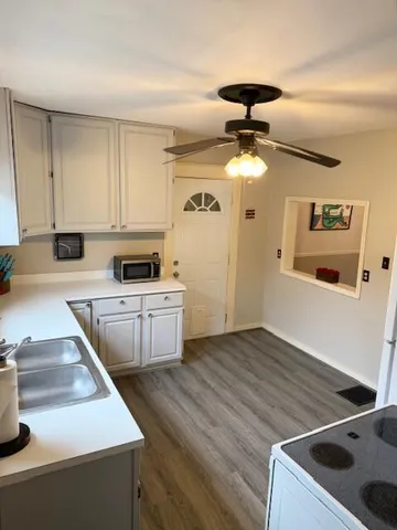 $249,900 | 1008 Wayne Street, St. Joseph, MI 49085