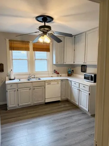 $249,900 | 1008 Wayne Street, St. Joseph, MI 49085