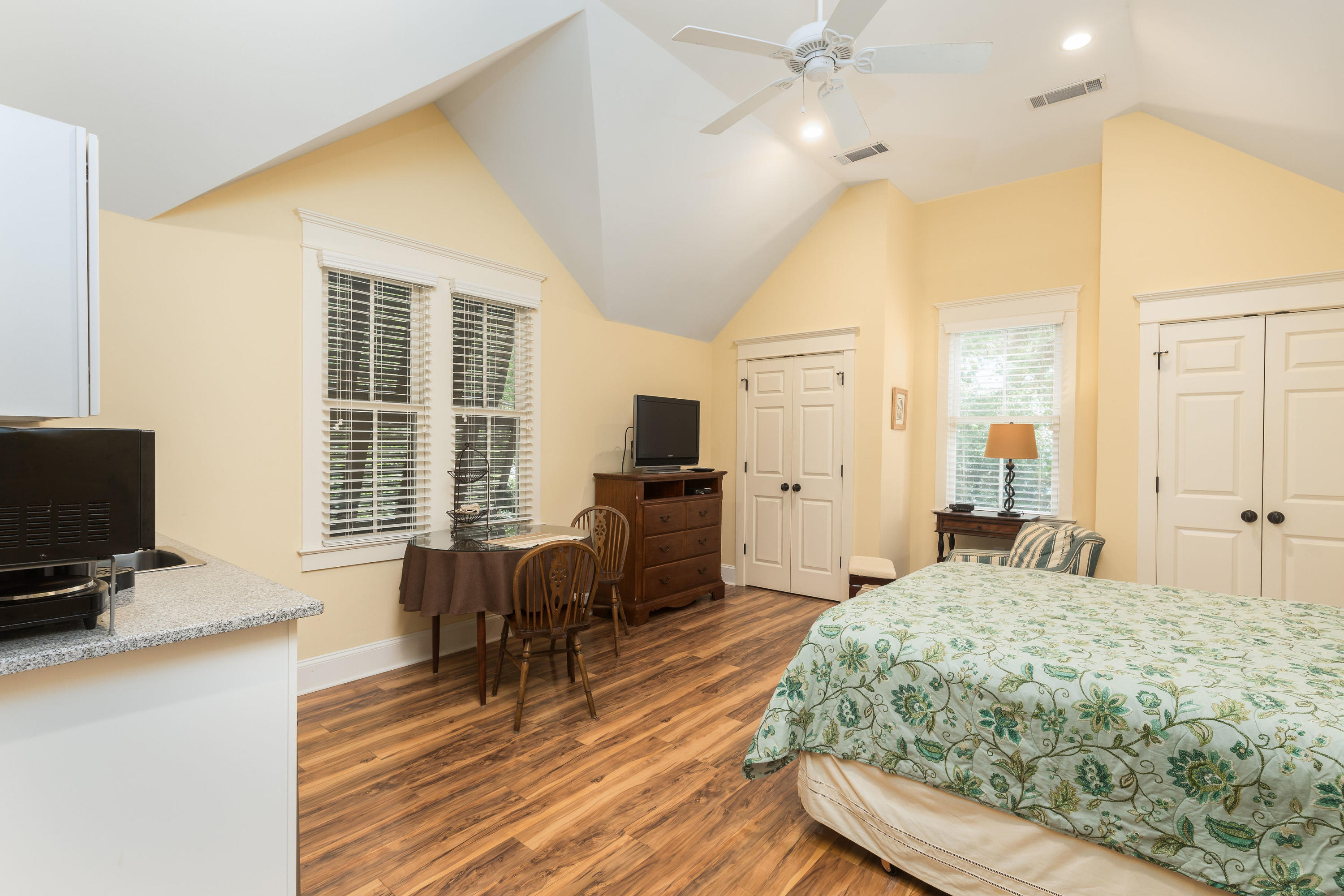 14 Saturday Road Mount Pleasant, SC 29464 - Photo 61 of 65 Carriage House