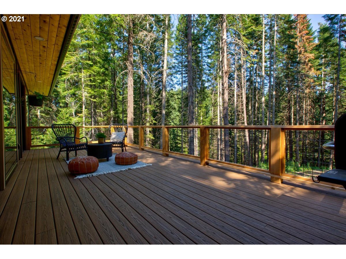 75 Spring Creek Road White Salmon, WA 98672 - Photo 26 of 29 Gallery Image 26