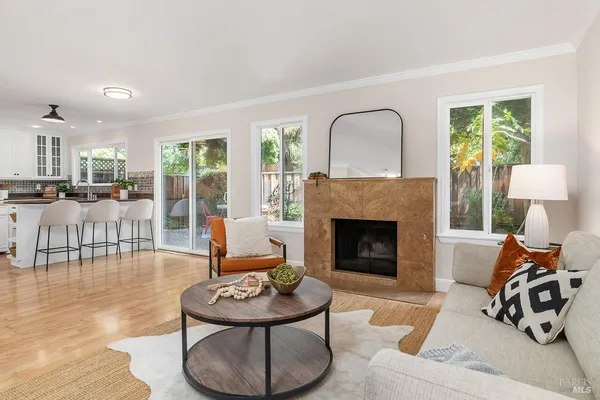$799,000 | 6 Cottonwood Place, Novato, CA 94945