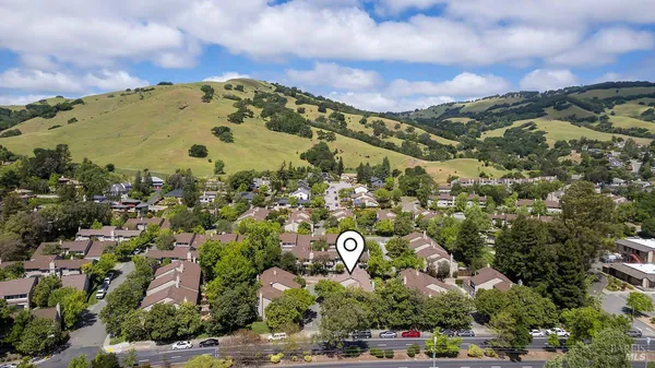 $799,000 | 6 Cottonwood Place, Novato, CA 94945