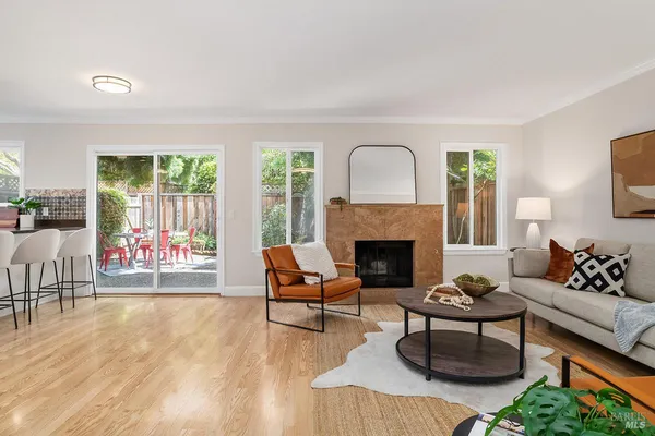 $799,000 | 6 Cottonwood Place, Novato, CA 94945