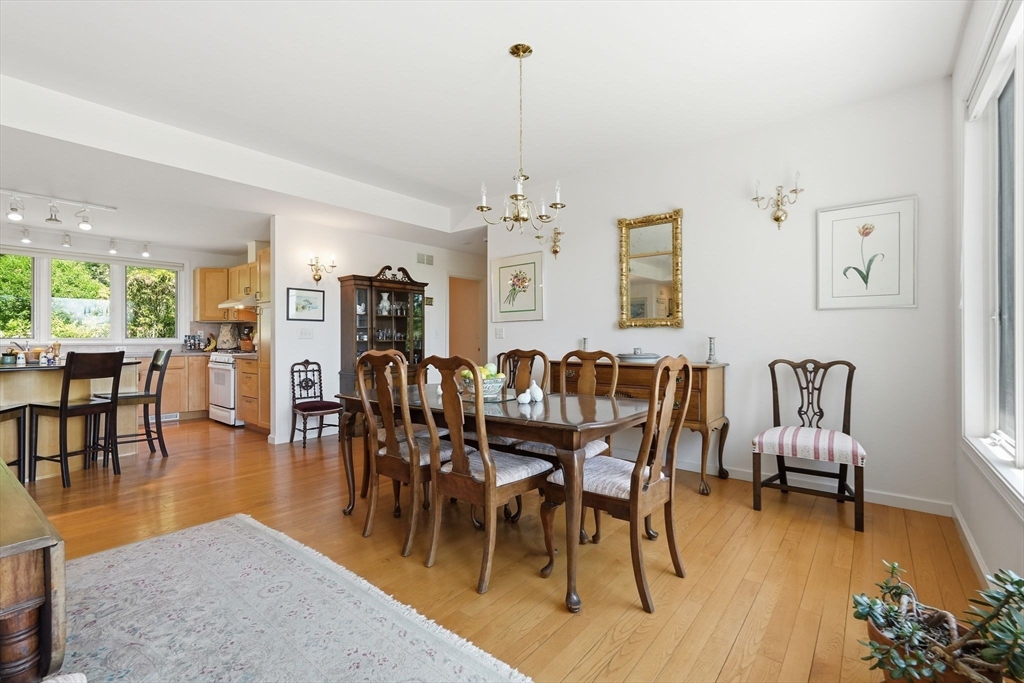 481 Station Road Amherst, MA 01002 - Photo 11 of 42