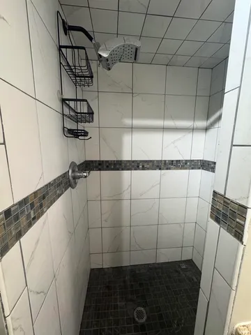 $183,000 | 2704 West Royerton Road, Muncie, IN 47303