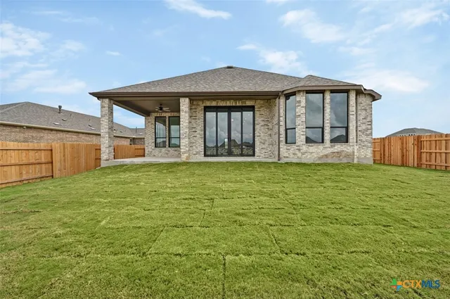 $579,990 | 355 Tumbling Creek Run, Kyle, TX 78640