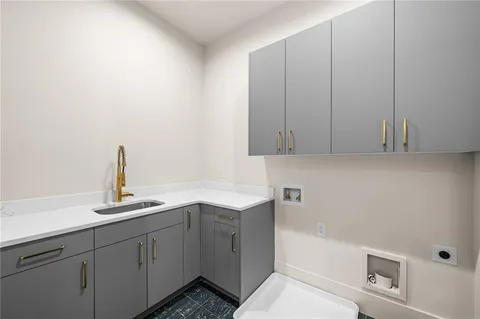 $2,795,000 | 3212 Towerview Drive Northeast, Atlanta, GA 30324