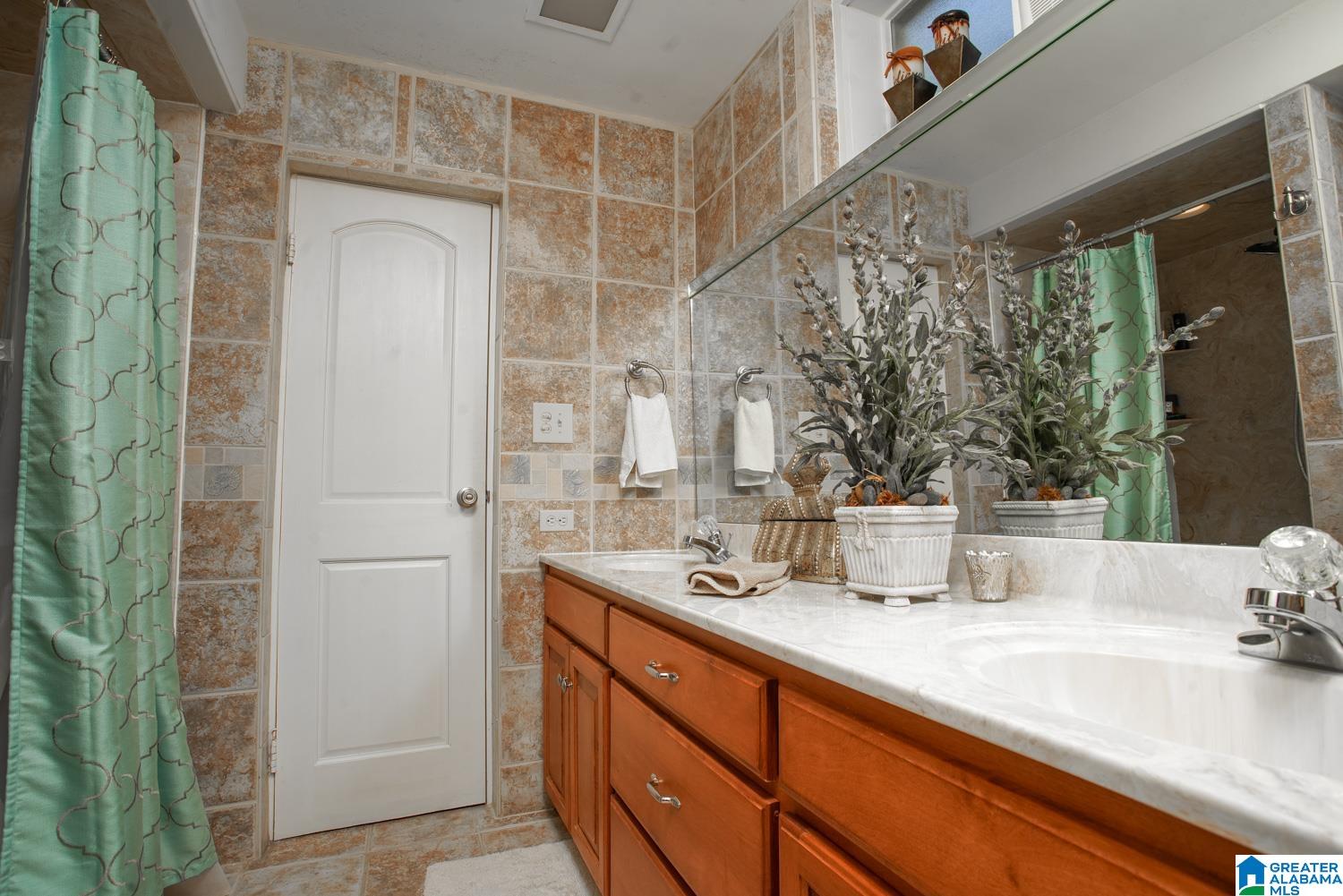 506 Hillyer High Road Anniston, AL 36207 - Photo 42 of 59