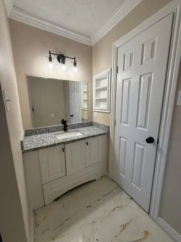 $1,000 | 22610 Smokey Hill Drive, Katy, TX 77450