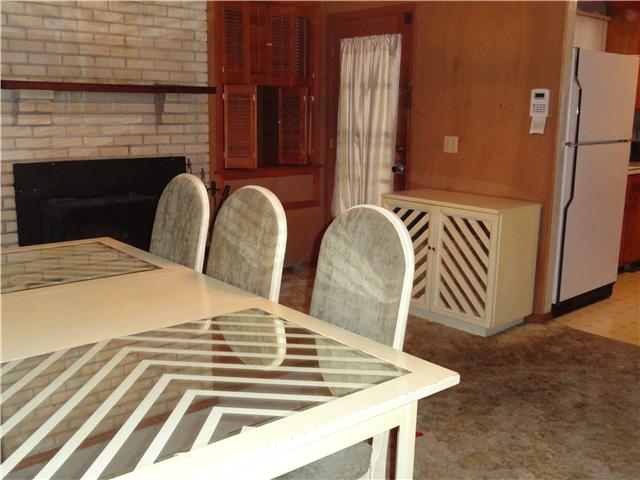 4014 West Hamilton Road Nashville, TN 37218 - Photo 6 of 7 Formal Dining and huge den makes indoor entertaining a cinch.