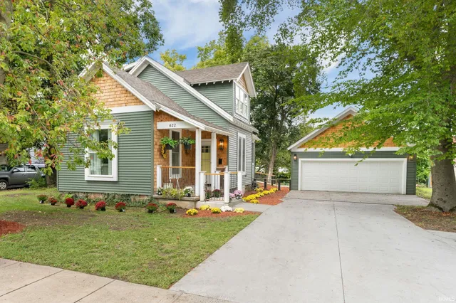 $299,900 | 622 West Milroy Avenue, Rensselaer, IN 47978