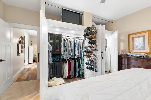 $299,900 | 622 West Milroy Avenue, Rensselaer, IN 47978