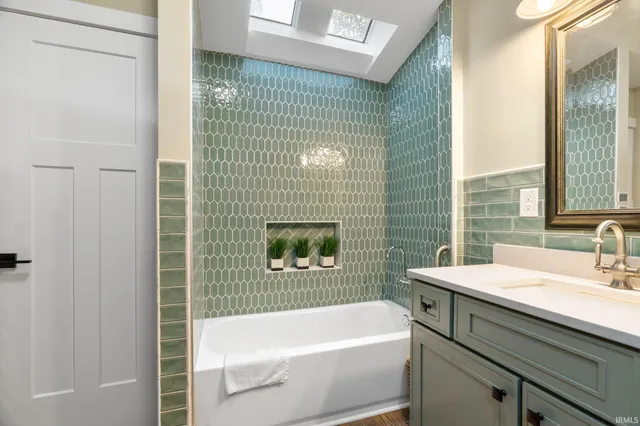 $299,900 | 622 West Milroy Avenue, Rensselaer, IN 47978