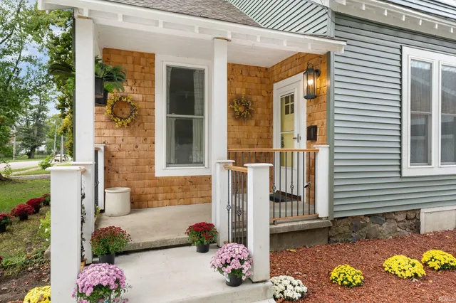 $299,900 | 622 West Milroy Avenue, Rensselaer, IN 47978