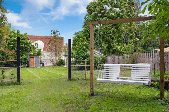 $299,900 | 622 West Milroy Avenue, Rensselaer, IN 47978