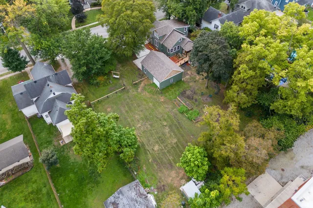 $299,900 | 622 West Milroy Avenue, Rensselaer, IN 47978