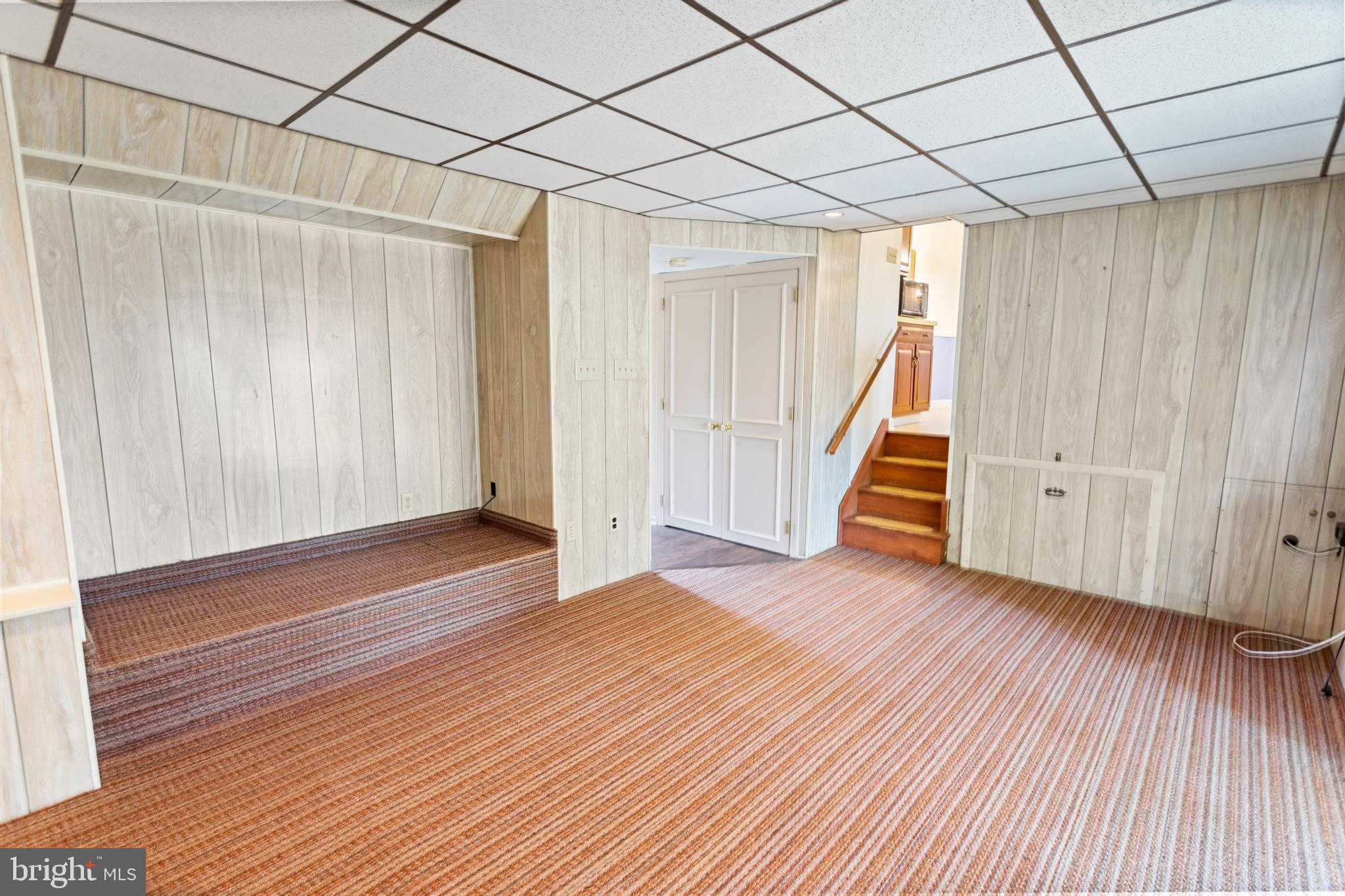 1246 Irma Road Warminster, PA 18974 - Photo 14 of 25 Den.