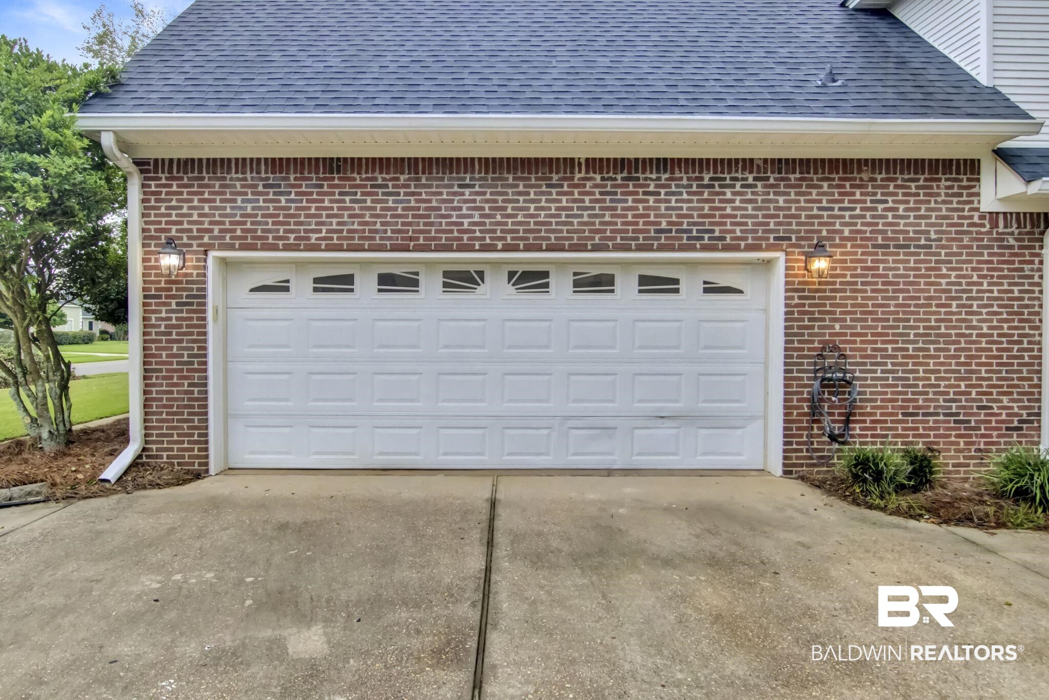 9002 Parliament Circle Daphne, AL 36526 - Photo 56 of 73 View of garage