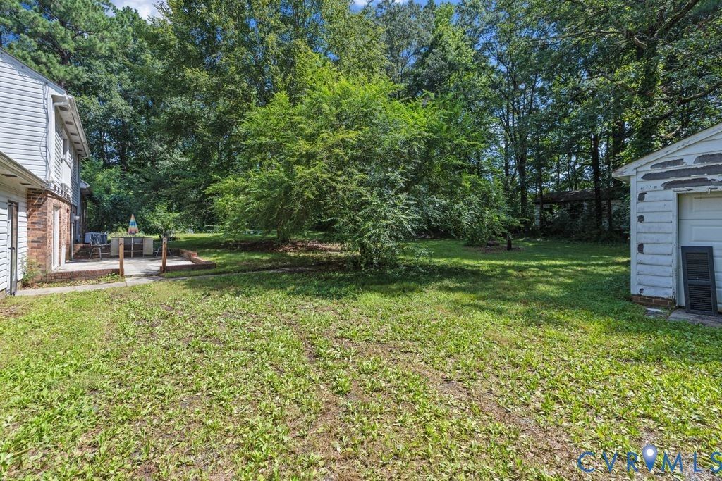 16064 Binns Road Doswell, VA 23047 - Photo 32 of 35 a view of a park that has large trees