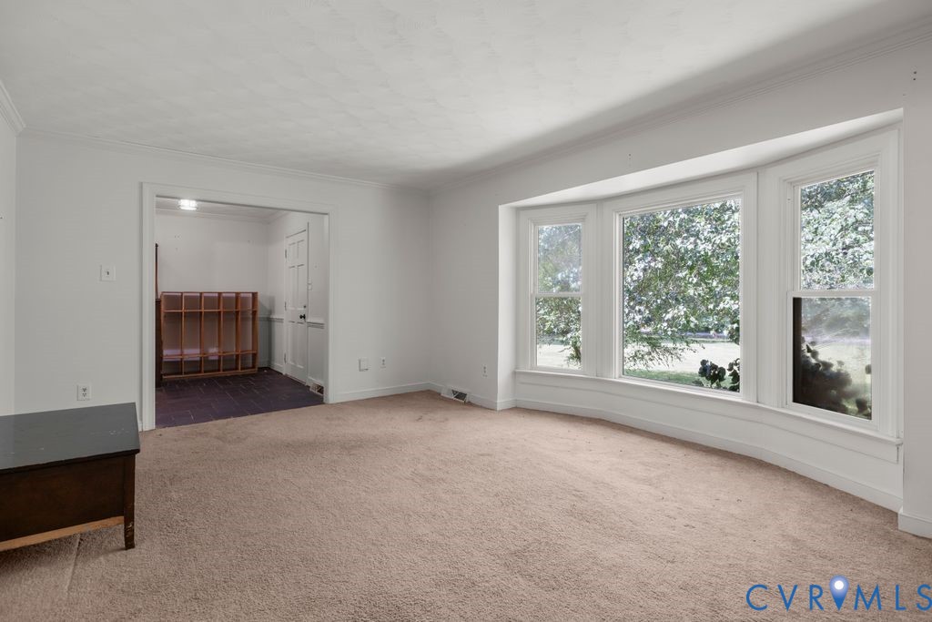 16064 Binns Road Doswell, VA 23047 - Photo 9 of 35 a view of empty room with floor to ceiling window