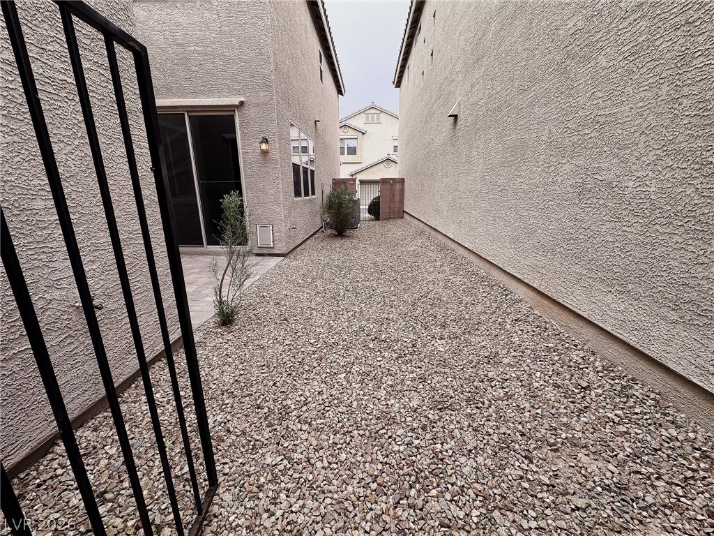 10934 Ketchikan Street Las Vegas, NV 89179 - Photo 4 of 30 View of yard
