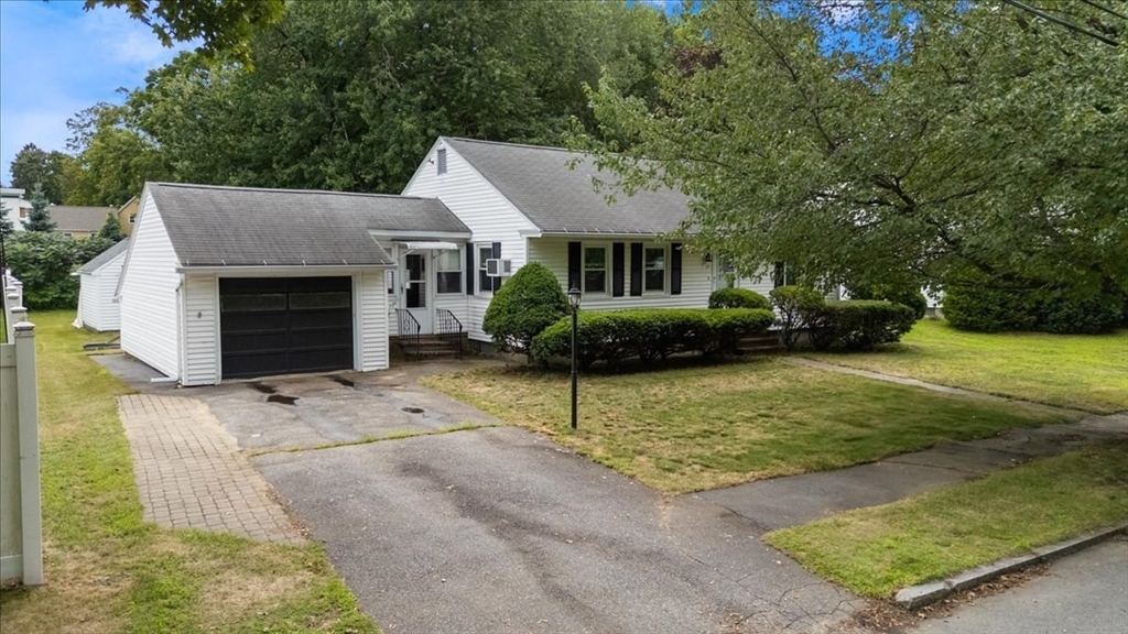 49 Nevins Road Methuen, MA 01844 - Photo 3 of 42 Gallery Image 3