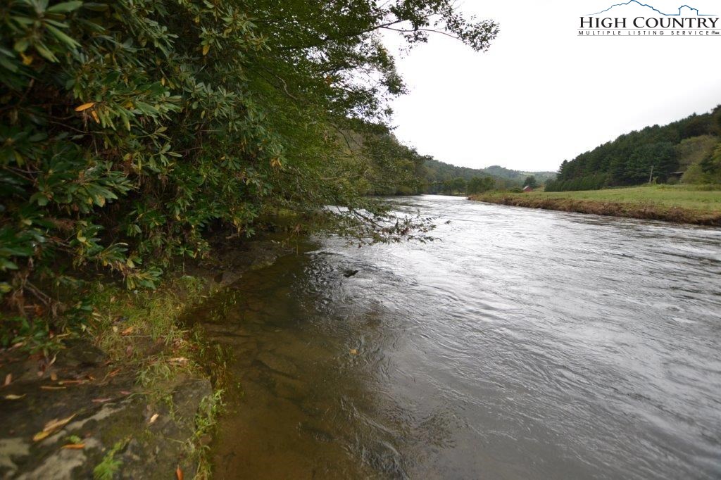 Creek Court Road Jefferson, NC 28640 - Photo 5 of 11 Gallery Image 5