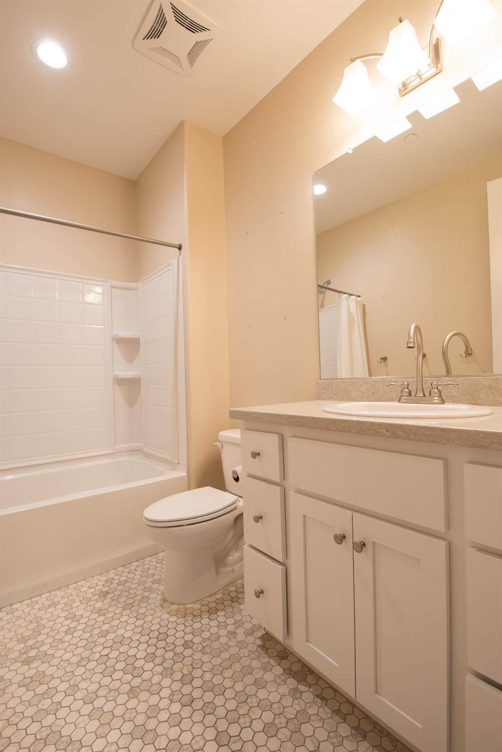1841 Giardino Way Modesto, CA 95355 - Photo 53 of 63