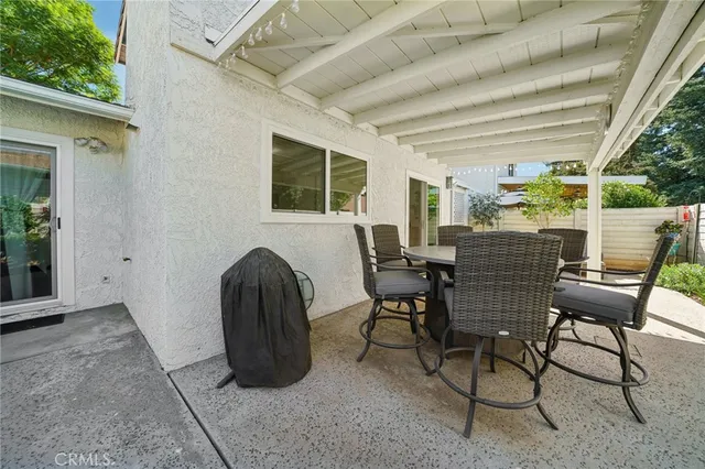 a view of a house with outdoor space