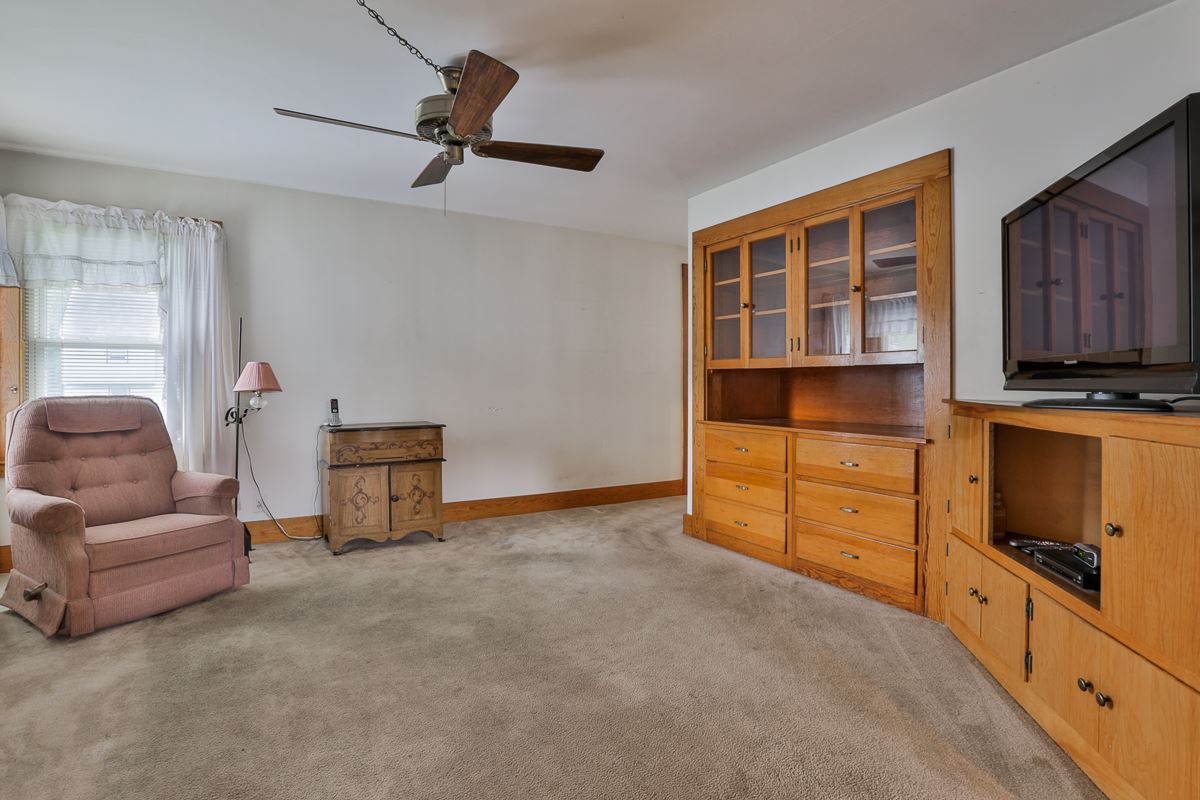 37 East Dunstable Road Nashua, NH 03060 - Photo 12 of 30