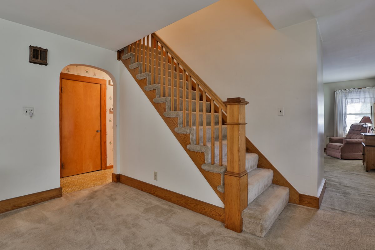 37 East Dunstable Road Nashua, NH 03060 - Photo 19 of 30