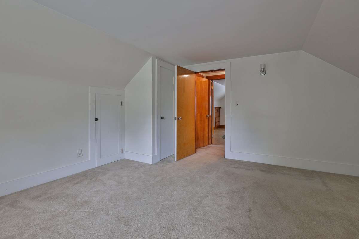 37 East Dunstable Road Nashua, NH 03060 - Photo 24 of 30