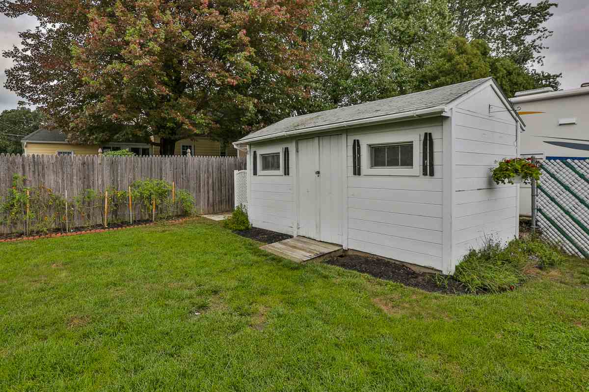 37 East Dunstable Road Nashua, NH 03060 - Photo 30 of 30