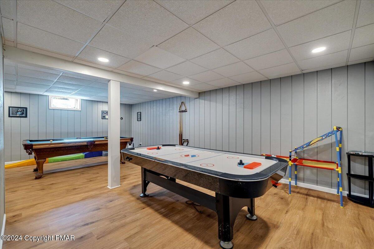 439 5 Points Richmond Road Bangor, PA 18013 - Photo 38 of 50 a room with furniture pool table and wooden floor