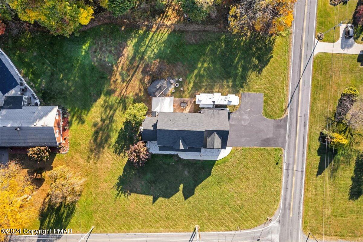 439 5 Points Richmond Road Bangor, PA 18013 - Photo 46 of 50 a view of a house with a yard